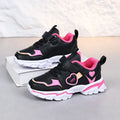 SHOWLU Girls casual sports shoes made of lightweight PU leather with flat bottoms, designed for stylish comfort.