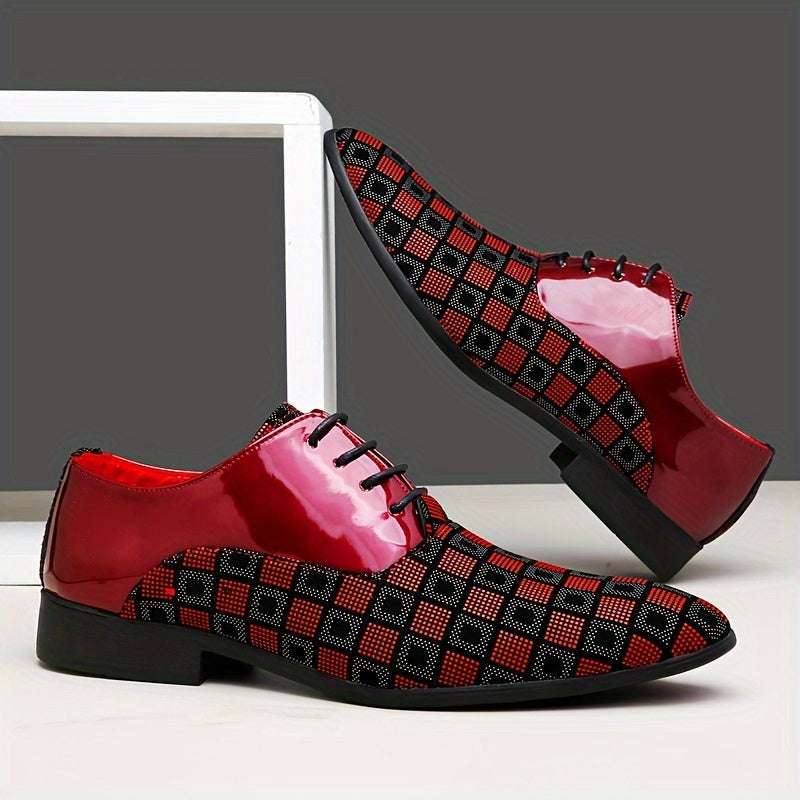 Men's British business casual lace-up shoes by SHOWLU FASHION featuring pointed toes and classic leather design.
