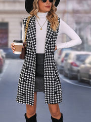 Chic and Comfortable Houndstooth Pattern Long Vest, Polyester Knit Fabric, Lapel Collar, Sleeveless Design for All Seasons