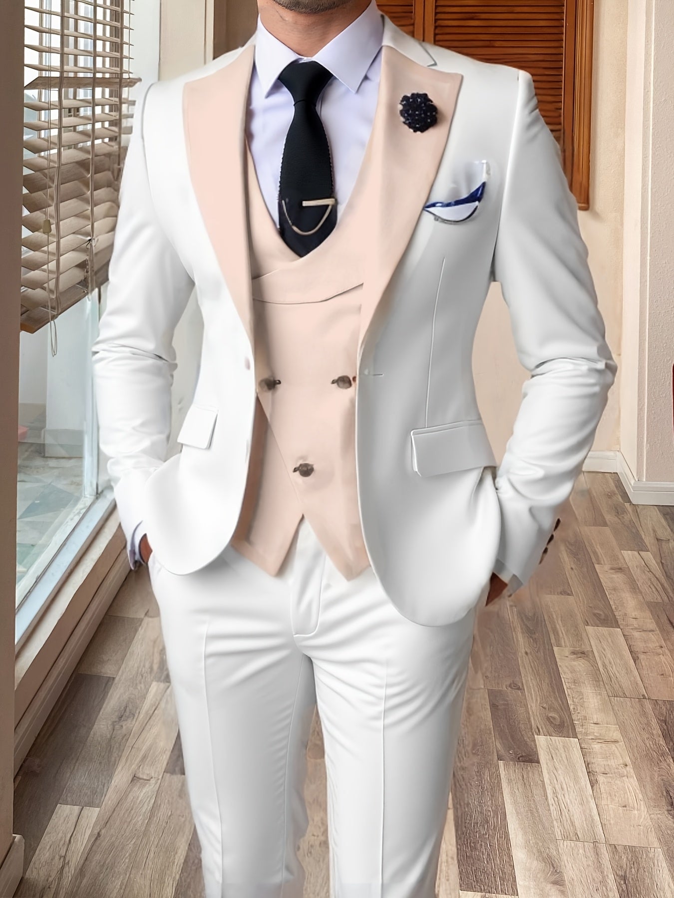 SHOWLU FASHION men's 3-piece slim fit wedding suit with color block design and notch lapel, featuring tailored jacket, vest, and trousers.