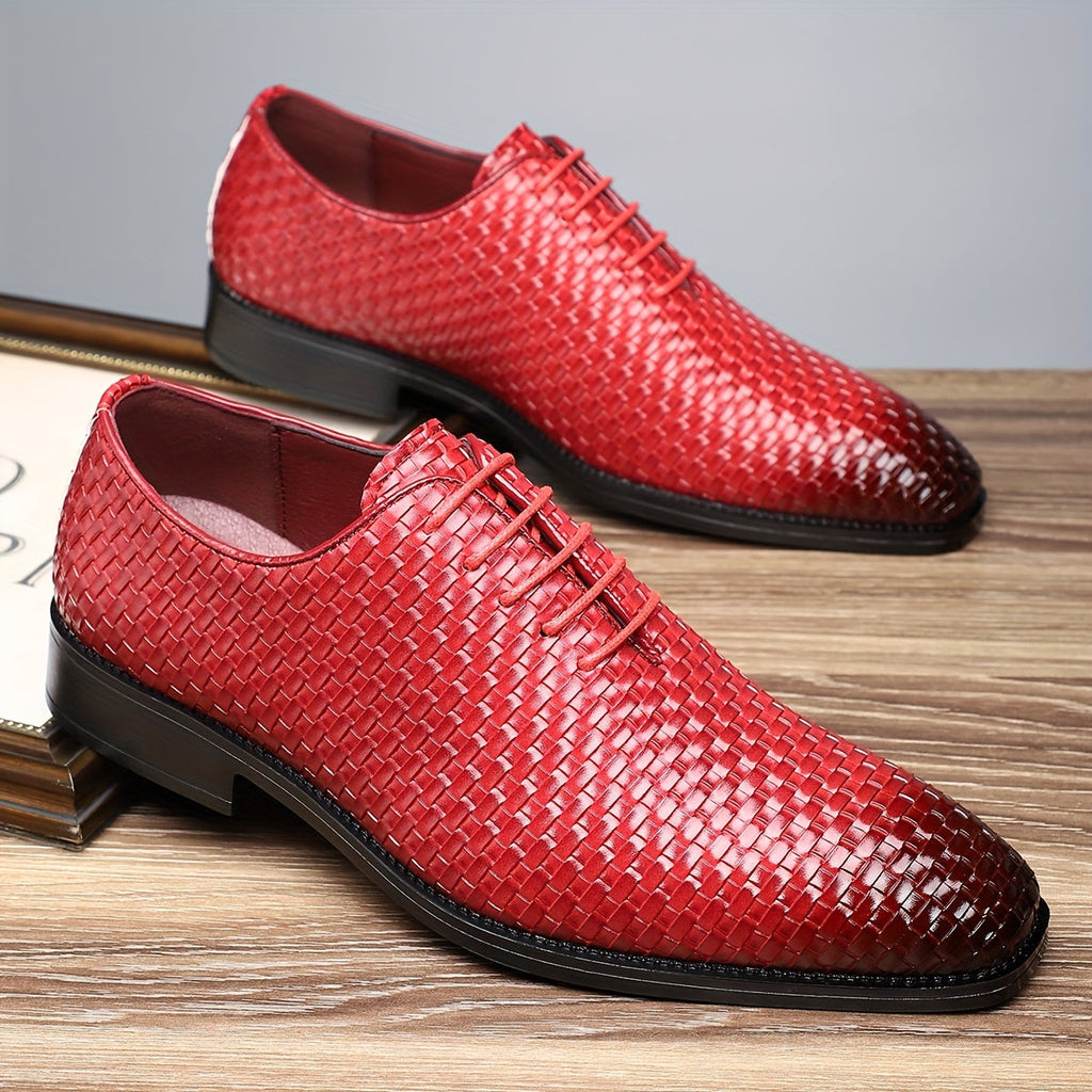 SHOWLU Men's Whole-Cut Oxford shoes with non-slip rubber soles, formal footwear in black leather, sleek and stylish.