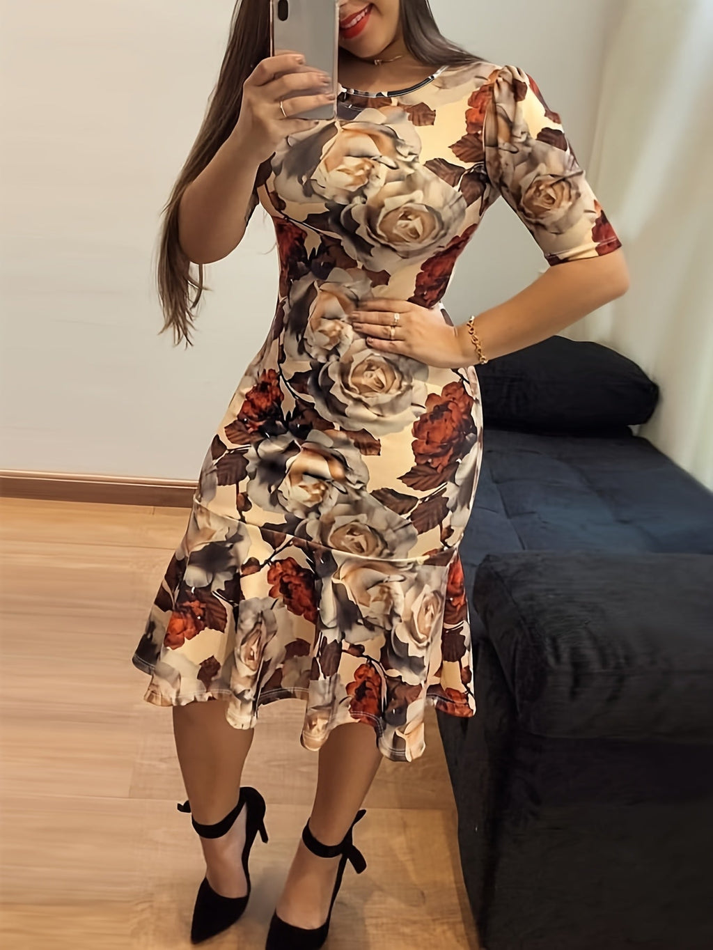 SHOWLU FASHION Women's floral print retro peplum dress with crew neck, showcasing a colorful, vintage-inspired design.