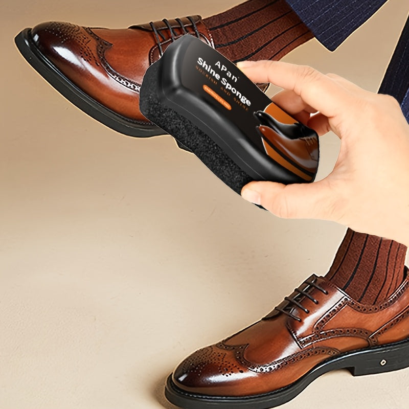 SHOWLU FASHION quick shoe shine sponge for faux leather with instant oil, used for cleaning and polishing footwear.