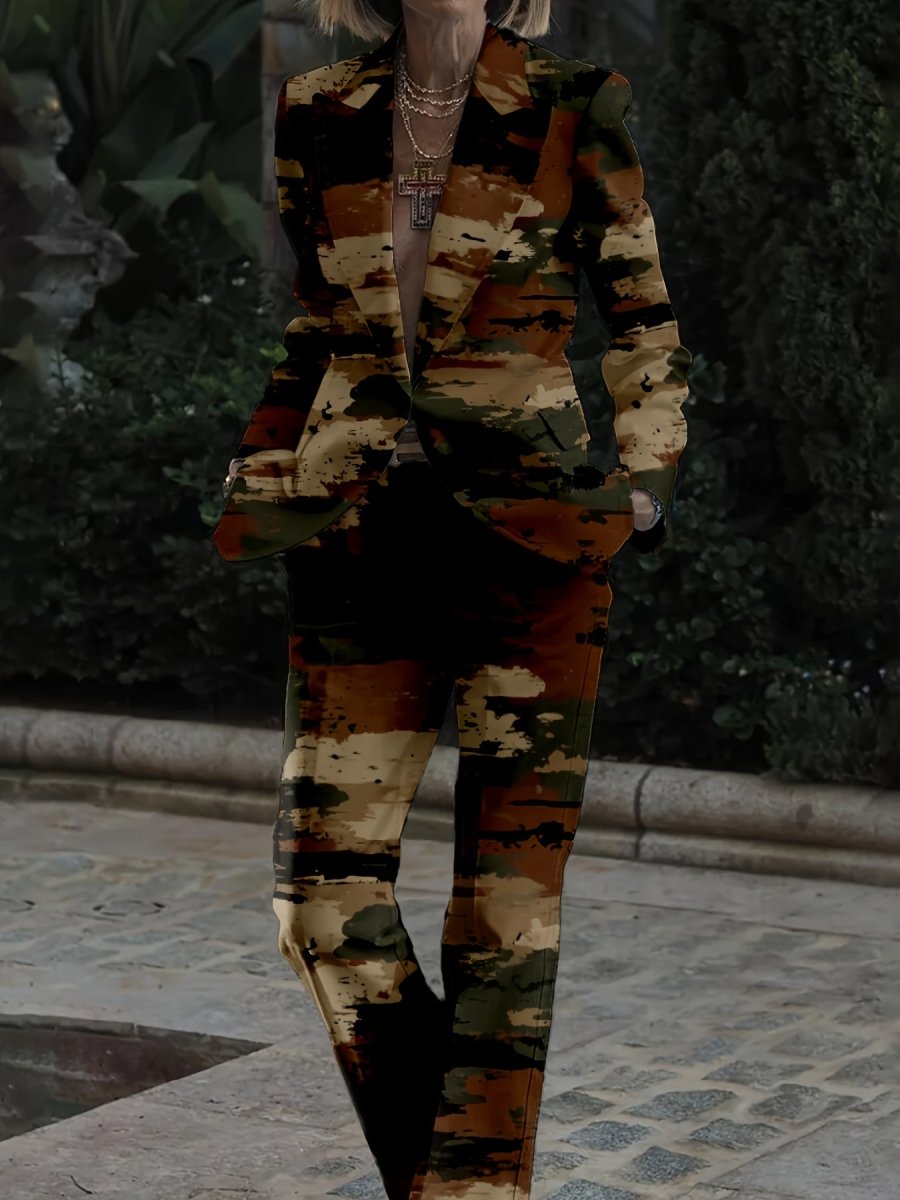 Showlu Fashion men's brown camo 2-piece slim fit shawl collar suit with pockets, button pants, perfect for casual or outdoor wear.