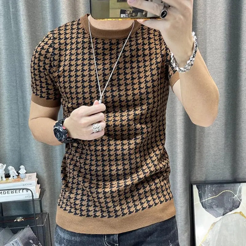 Men's slim fit color contrast knitting T-shirt with short sleeves, stylish streetwear tee by Showlu Fashion Store.