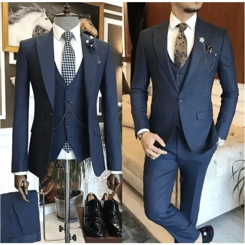 SHOWLU FASHION men's 3-piece slim fit khaki suit with blazer, vest, and pants, ideal for formal occasions like weddings and proms.
