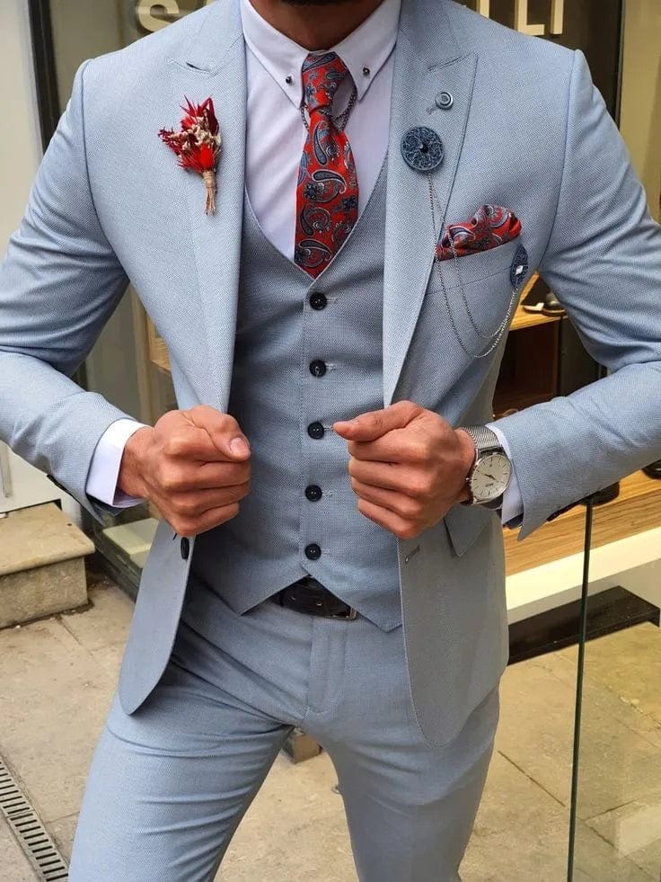 Men's white 3-piece slim fit suit with peak lapel from SHOWLU FASHION STORE, includes blazer, vest, and pants, perfect for formal occasions.