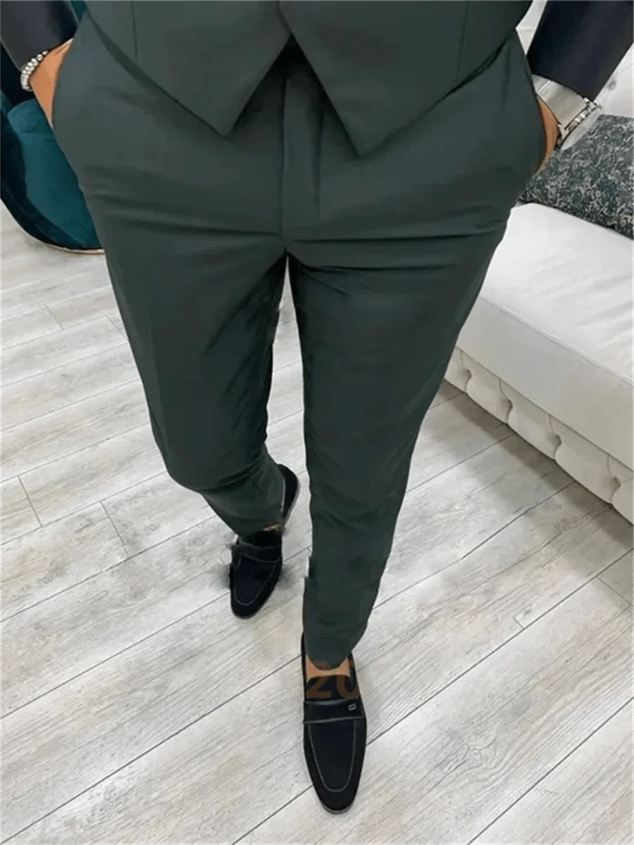 Showlu men's 3-piece green suit with slim fit wool jacket, vest, and pants for wedding or business occasions.