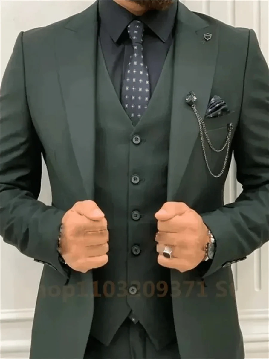 Showlu men's 3-piece green suit with slim fit wool jacket, vest, and pants, ideal for wedding or business occasions.