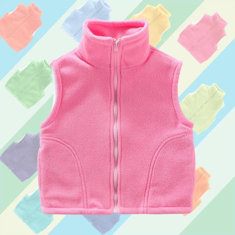 Kids polar fleece vest by Showlu Fashion, warm sleeveless winter jacket for boys and girls aged 3-10 with cozy fleece material.