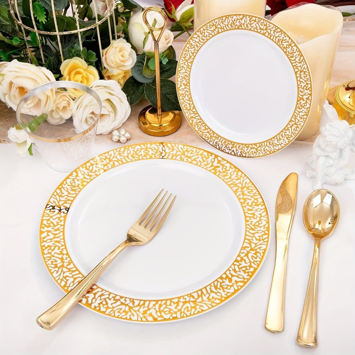 Showlu Fashion Store WDF 300-piece plastic dinnerware set with silver and gold plates for 50 guests, includes dinner, dessert plates, and utensils.