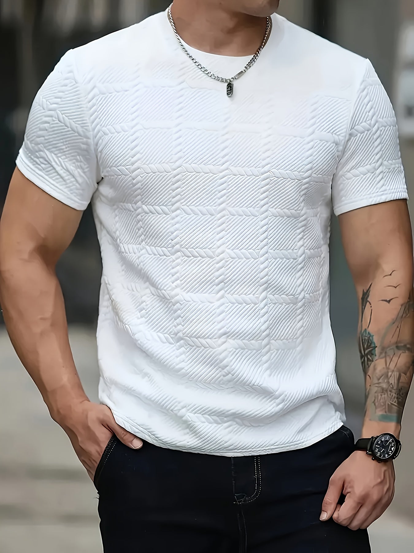 SHOWLU Men's geometric jacquard knit T-shirt with casual round neck, featuring intricate pattern and comfortable fit.