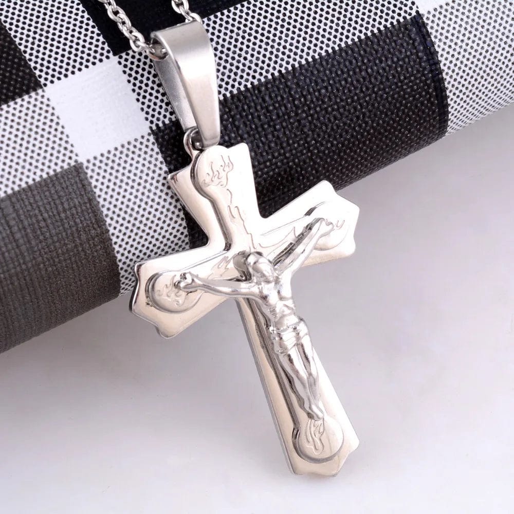 Vintage men's stainless steel cross pendant necklace with 35mm width, featuring a sleek design and durable chain.
