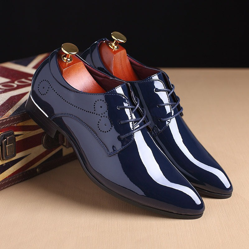Black men's leather slip-on dress shoes by Smart General, stylish business casual driving shoes for men.