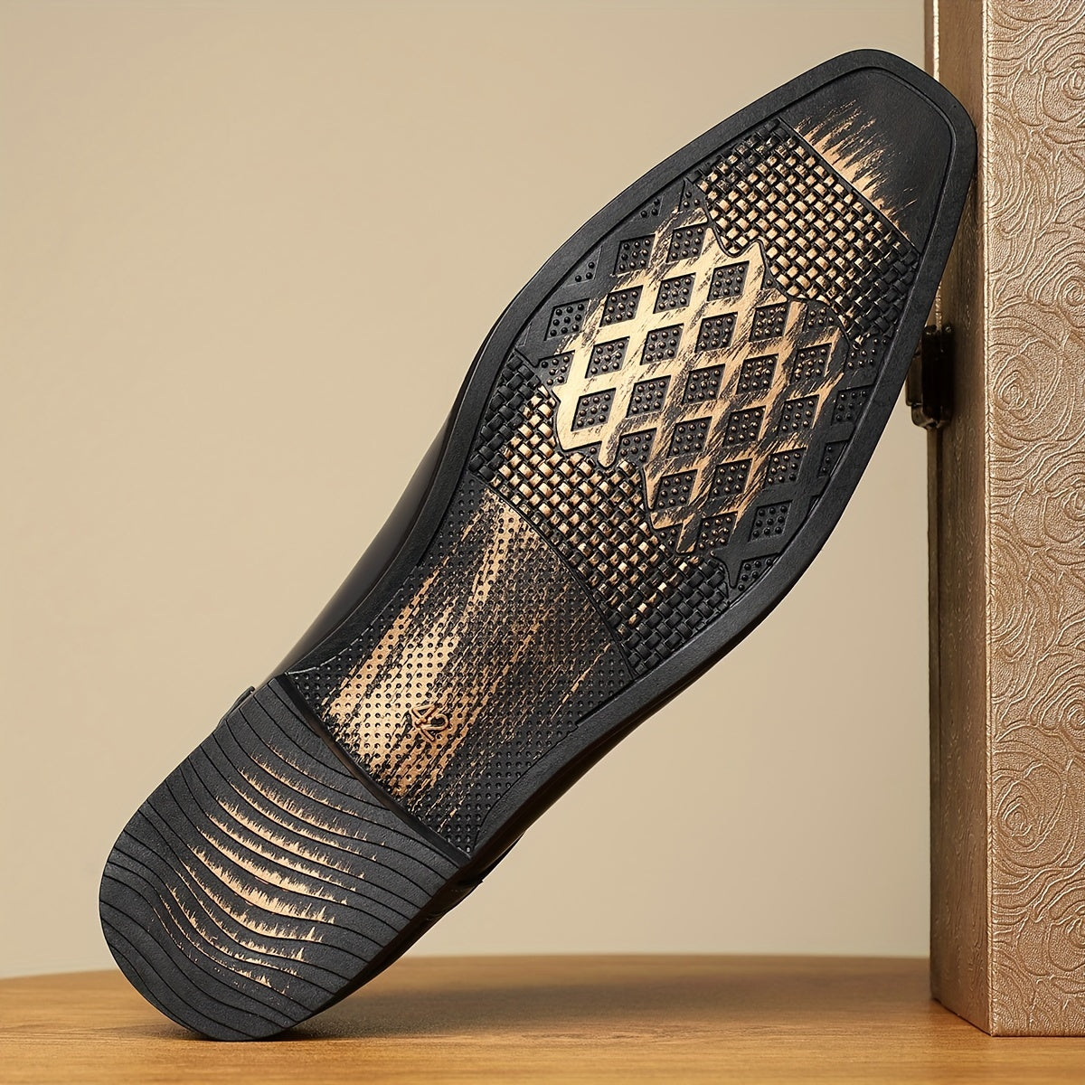 QRL Men's spliced lace-up formal shoes with square toe design, made of PU leather, suitable for casual and formal wear.