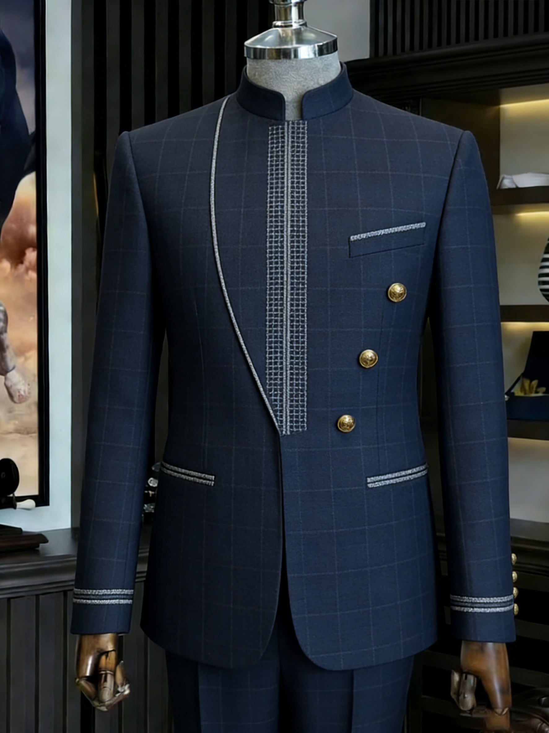 Showlu Men's slim fit double-breasted suit in solid color, formal evening wear with peaked lapels and tailored fit.
