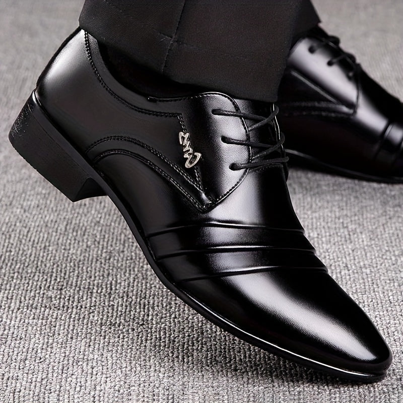 Elegant black SHOWLU men's PU leather dress shoes with lace-up design, suitable for business and formal occasions.
