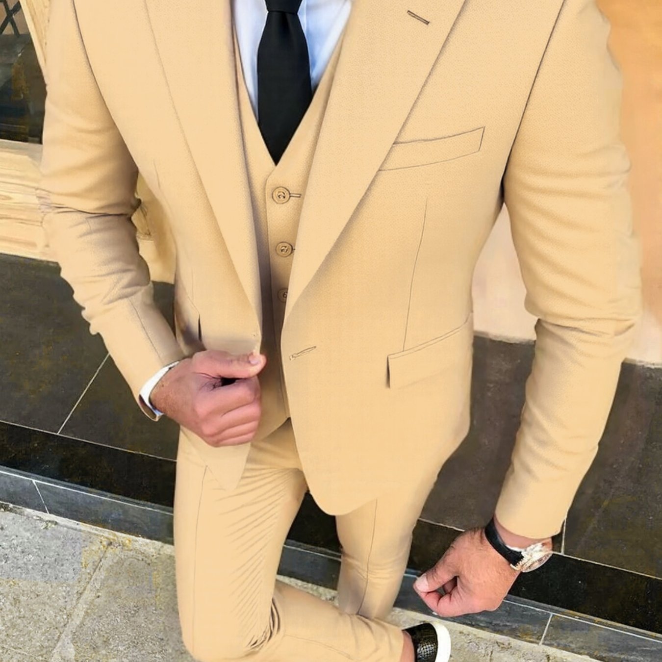 SHOWLU FASHION men's 3-piece formal wedding suit with solid woven tuxedo, including jacket, vest, and trousers.