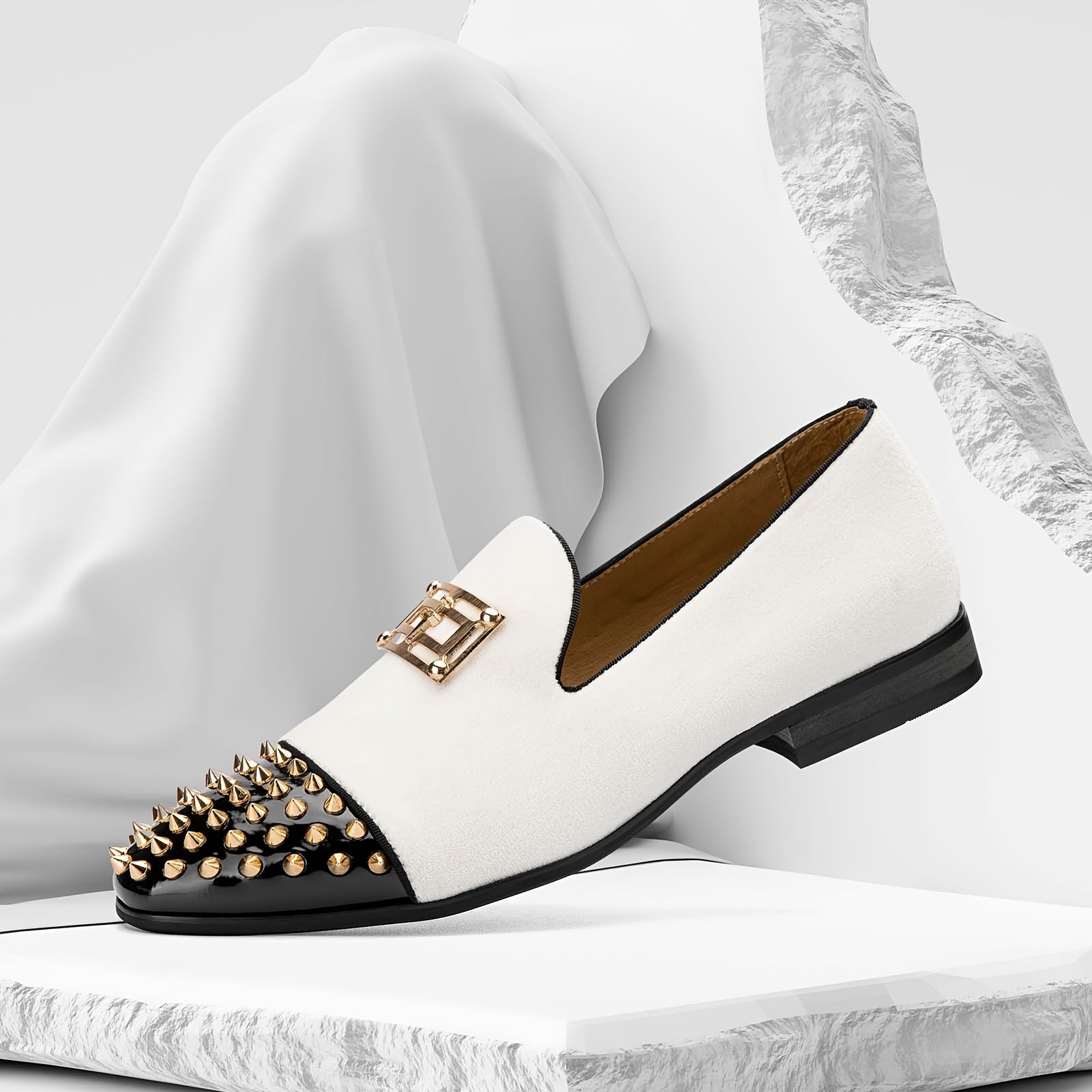 SHOWLU FASHION men's slip-on wedding loafers made of lightweight fabric, stylish and comfortable for formal occasions.