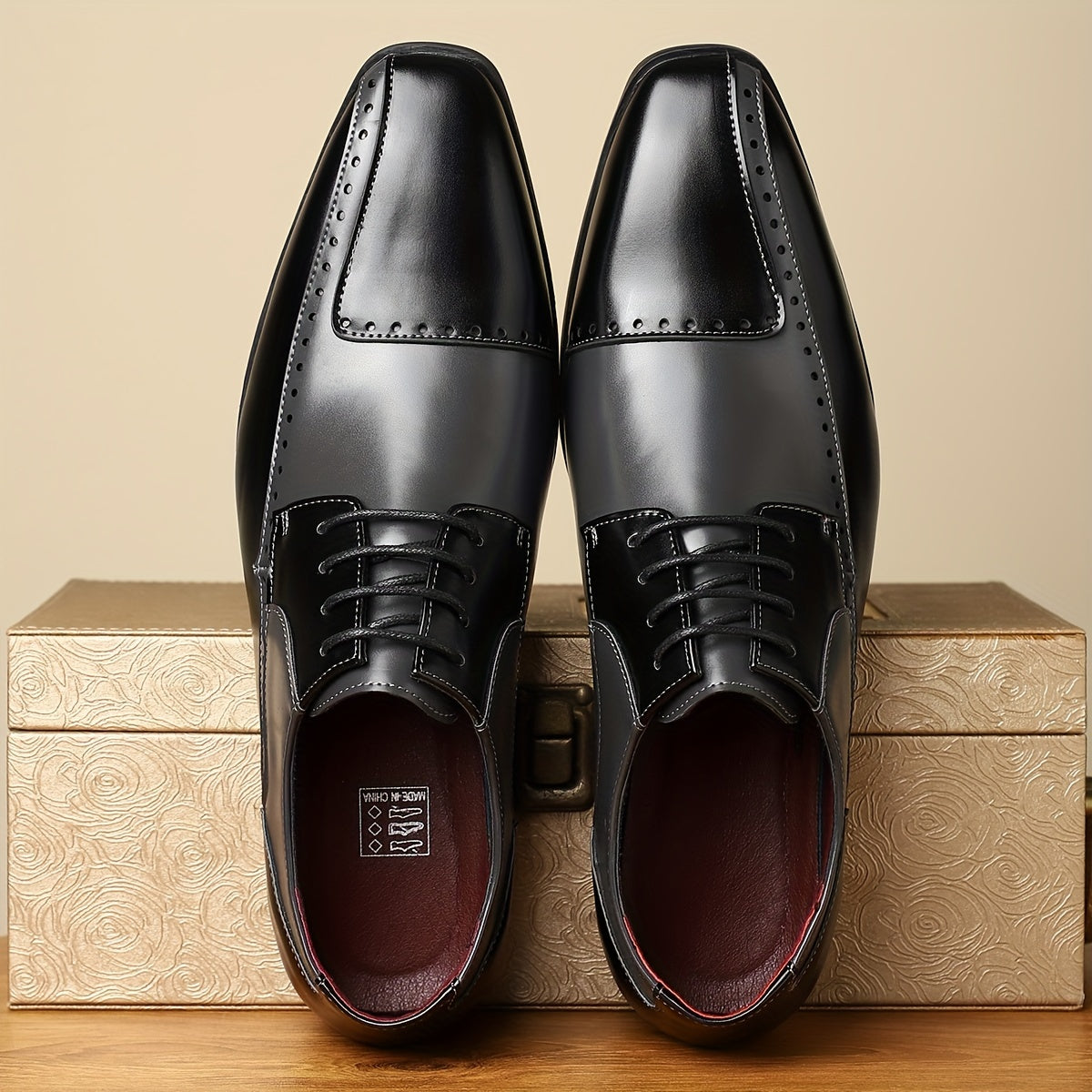 QRL Men's spliced lace-up formal shoes with square toe, made of black PU leather, casual yet stylish footwear