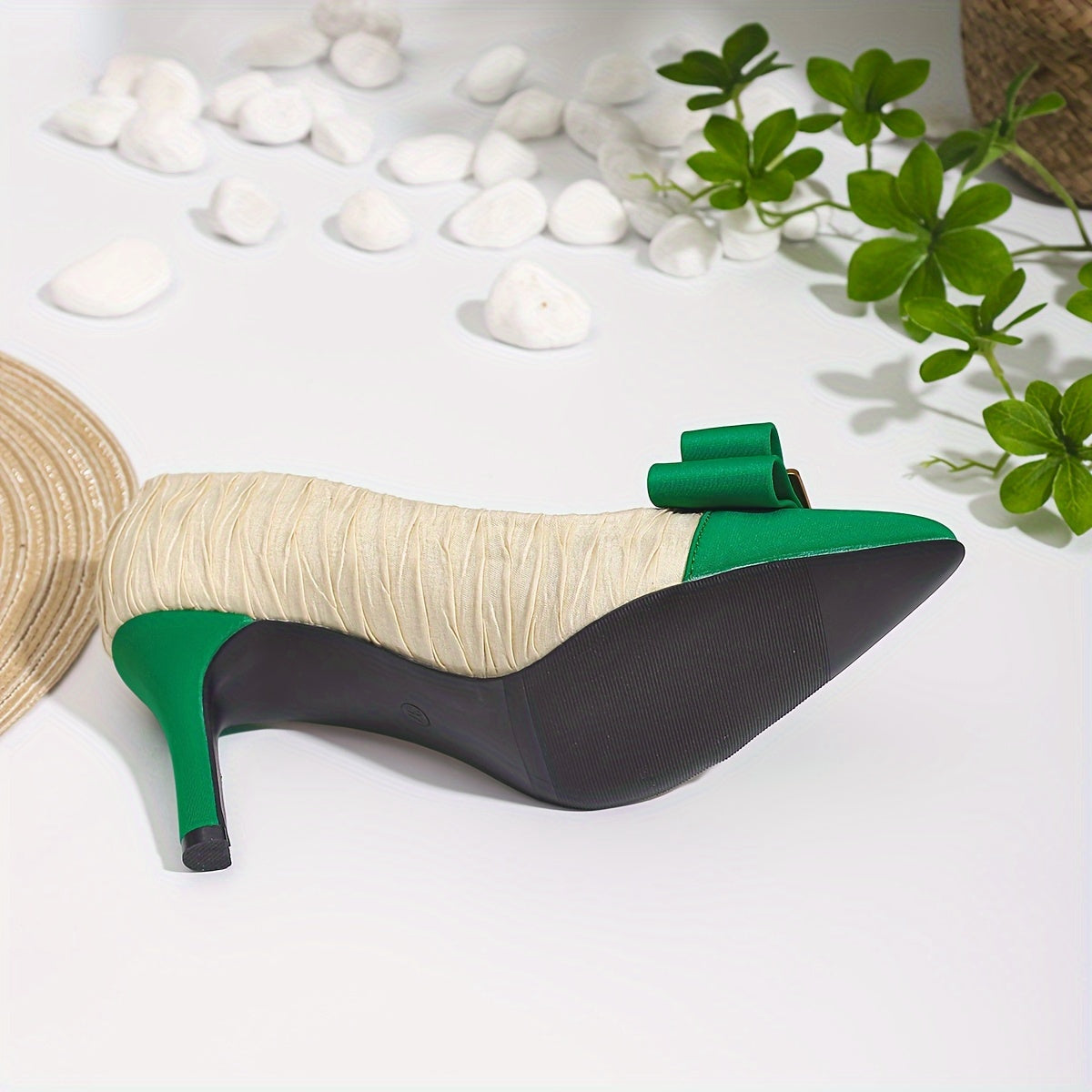 SHOWLU FASHION pointed toe bow high heels in color block design, featuring sleek style and elegant silhouette.