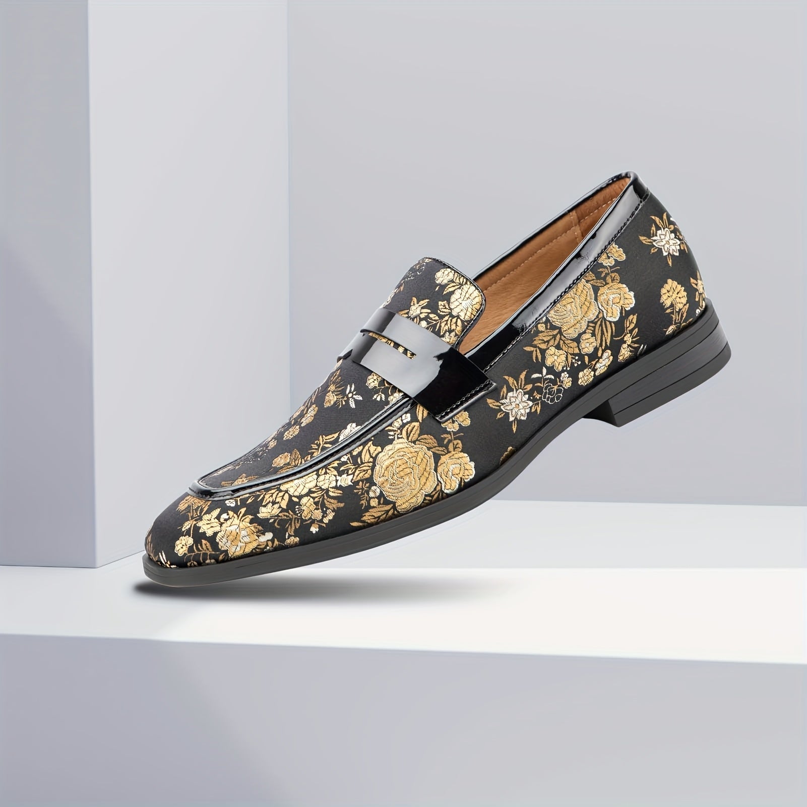 SHOWLU FASHION men's slip-on party shoes made of lightweight PU leather, casual style with sleek black design and easy wear.