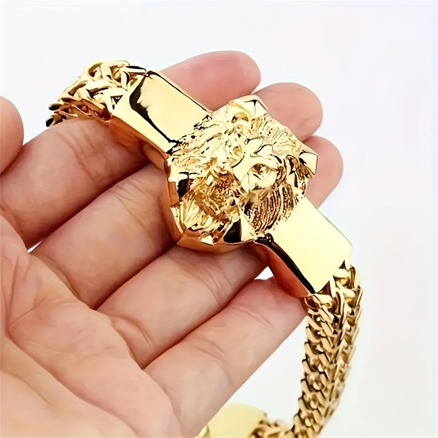Showlu 2pcs Lion Head bracelets in 18K gold plated stainless steel, featuring bold lion head designs on stylish accessory cuffs.