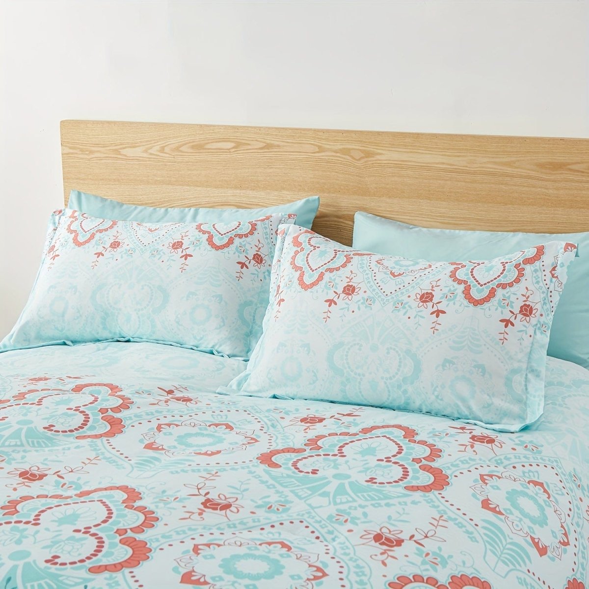 Showlu Bohemian bed in a bag with microfiber comforter and sheet set, featuring colorful patterns for twin, full, queen, and king sizes.