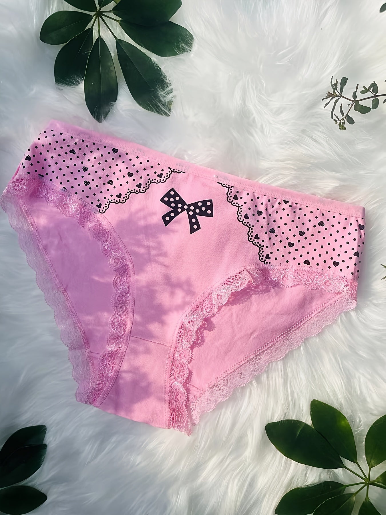 Showlu 12-pack plus size cotton lace briefs with heart print, featuring comfortable waistband and feminine design.