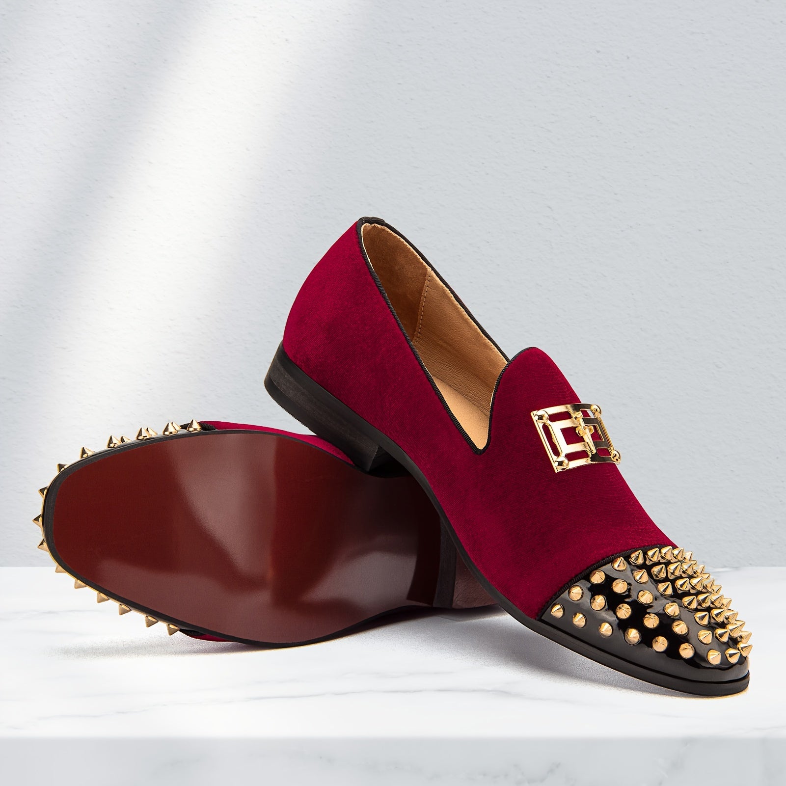 Showlu men's fashion loafers featuring slip-on casual fabric shoes with a sleek design and comfortable fit.