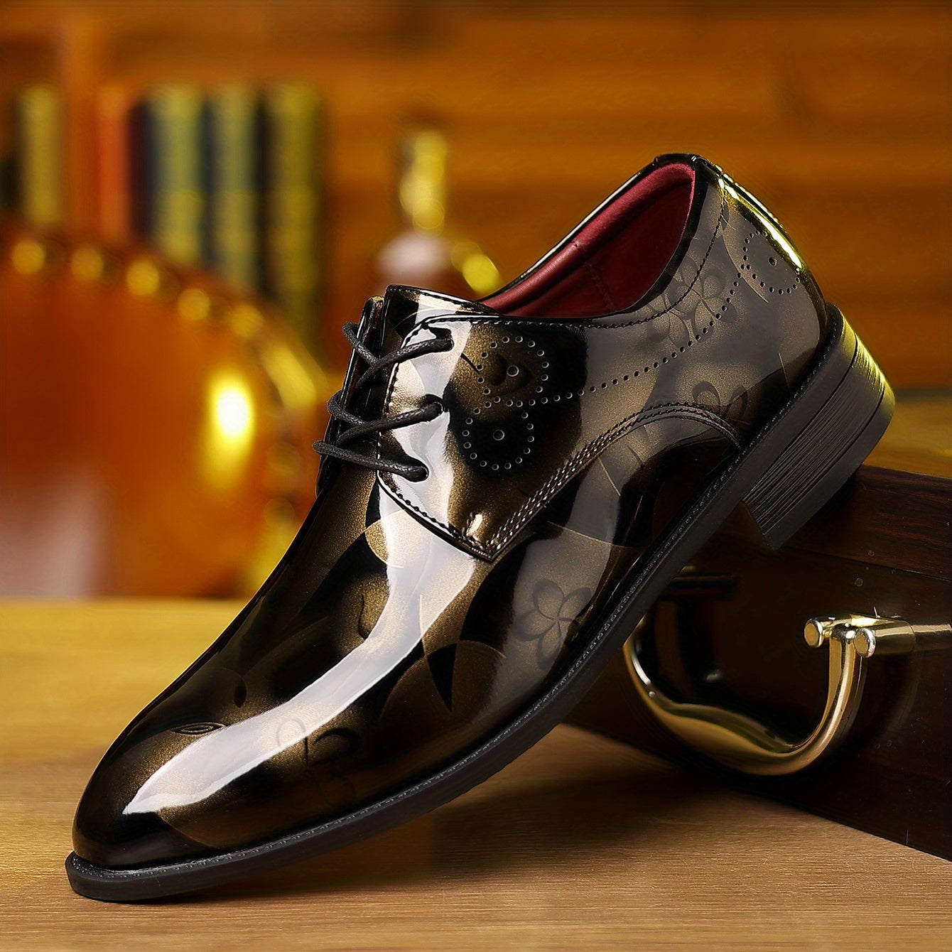 Black SHOWLU Men's Wingtip Oxford dress shoes made of PU leather with lace-up design, stylish formal footwear.