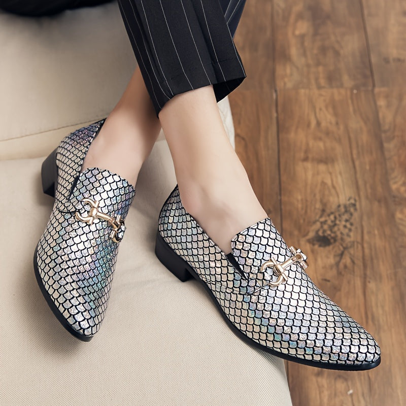 SHOWLU FASHION STORE men's casual slip-on shoes with low-top design and PU leather upper, suitable for everyday wear.