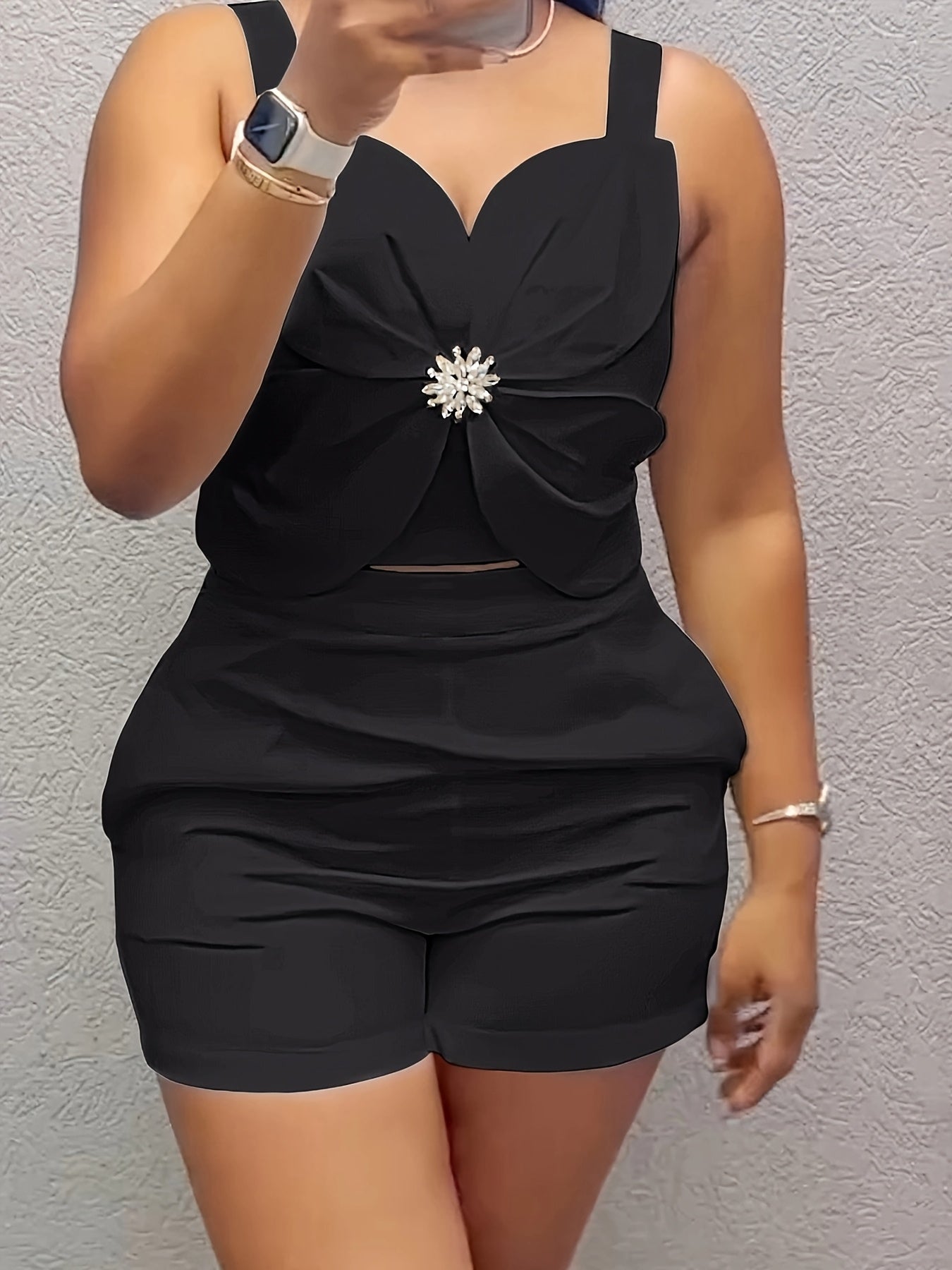 SHOWLU FASHION STORE women's 3D flower crop tank top and pocket shorts 2-piece set, with floral design and casual fit.