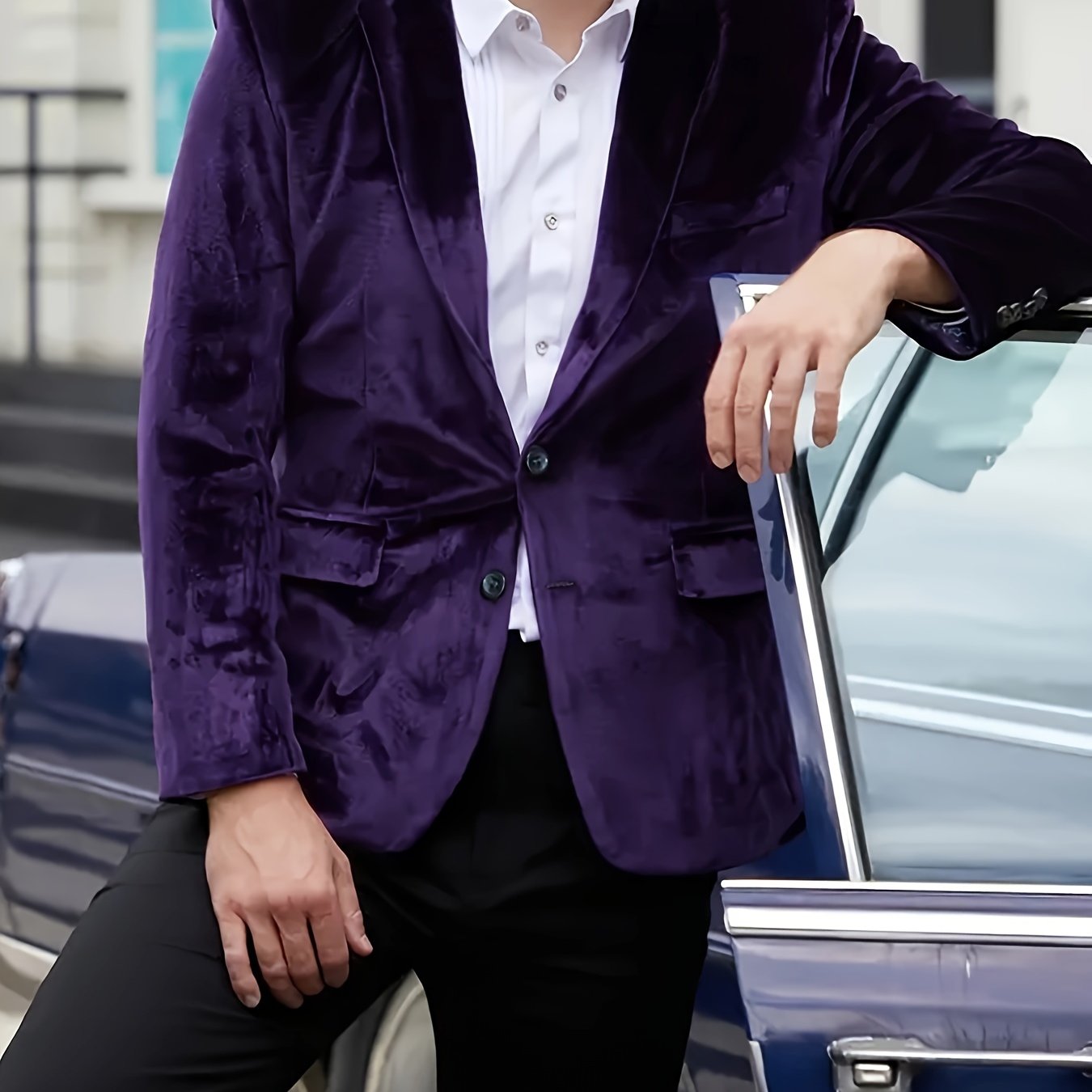 Royal blue velvet men's blazer with double-breasted design from SHOWLU FASHION STORE, stylish formal jacket for men.