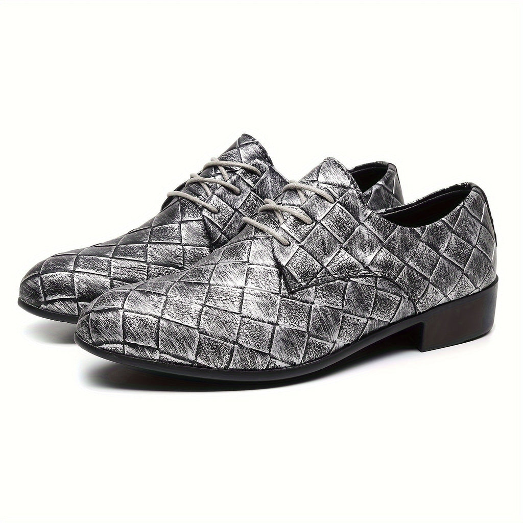 SHOWLU Men's woven embossed business shoes with a retro British style, suitable for weddings and formal occasions.