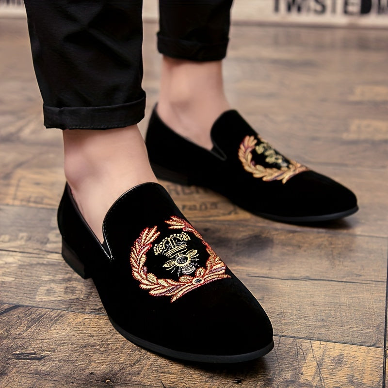 SHOWLU FASHION men's slip-on loafers in faux leather, casual shoes with sleek design and comfortable fit.