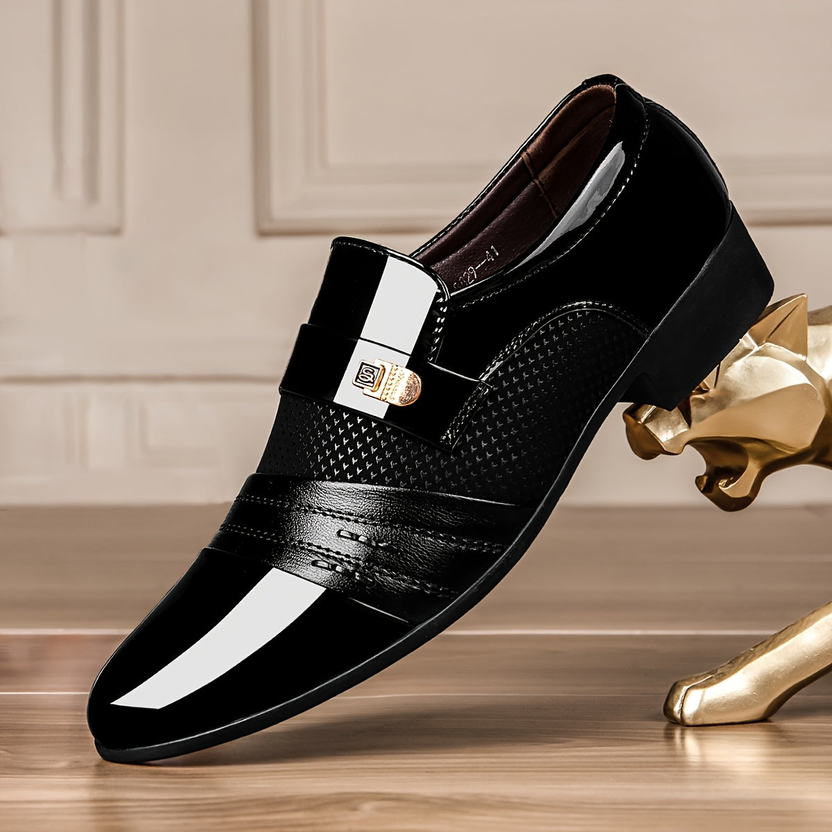 SHOWLU Men's slip-on loafers in microfiber leather, stylish business dress shoes with sleek design and comfortable fit.