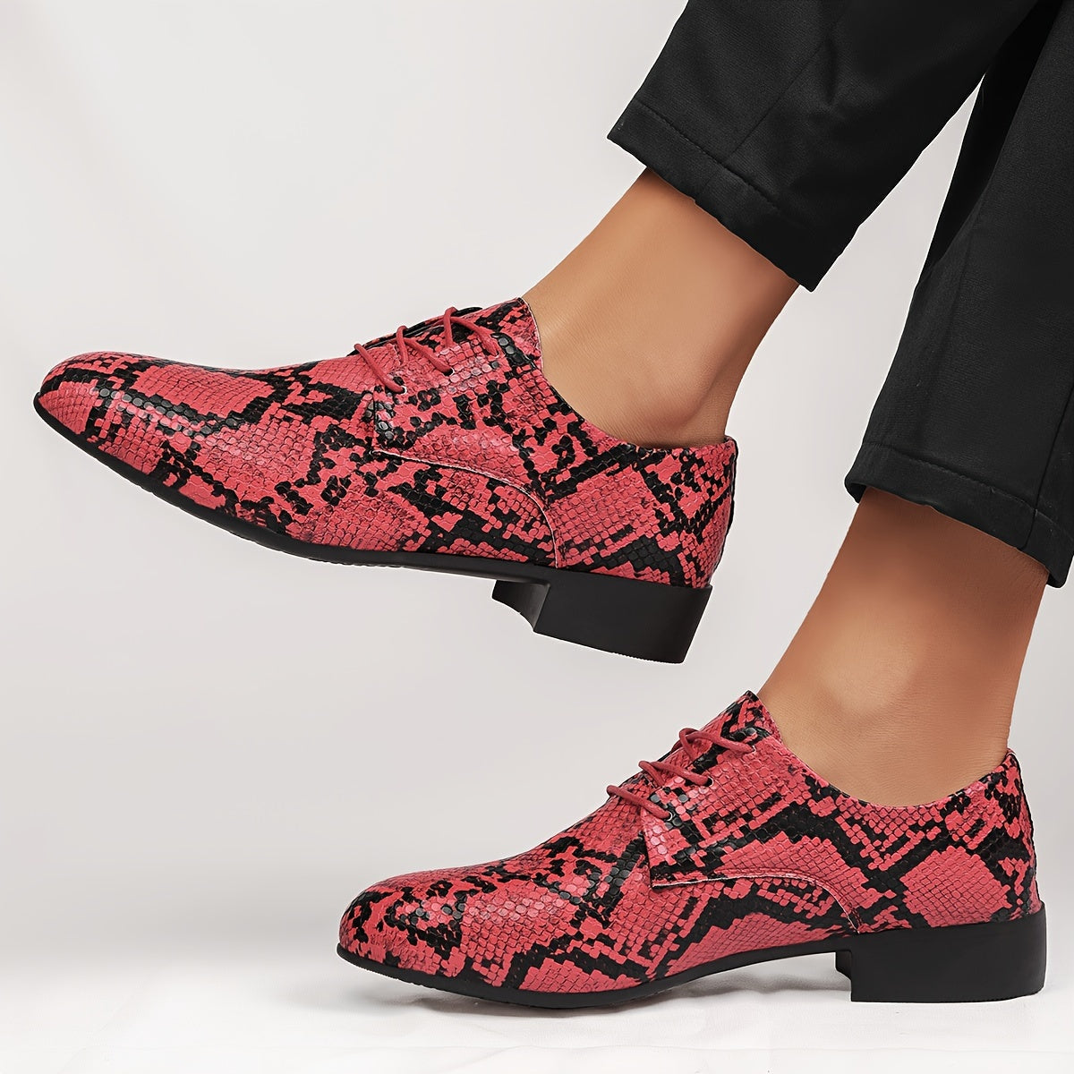 SHOWLU men's snakeskin print dress shoes with vintage lace-up design, formal footwear featuring a sleek, stylish pattern.