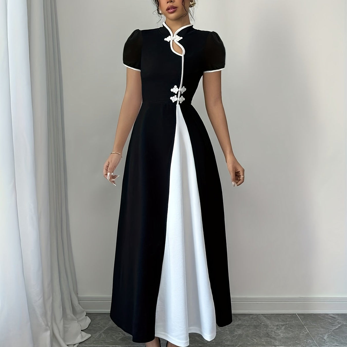 Women's Dress {Elegant Style}