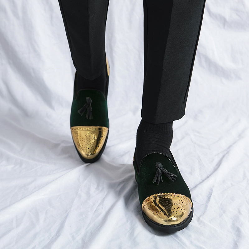 Green and golden SHOWLU men's brogue loafers, slip-on formal dress shoes with detailed brogue pattern and sleek design.