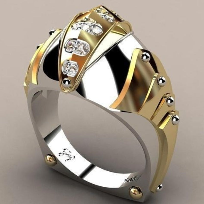 Showlu S925 silver golden fish mouth moissanite ring for men and women, featuring a detailed fish design and sparkling gemstone.