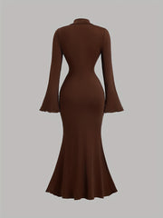 Elegant Long-Sleeve Mermaid Dress with a High Collar And Bow Tie, Fitted for Gatherings And Accentuating Curves.