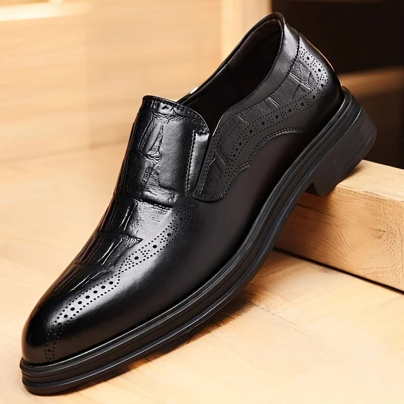 Showlu men's formal Oxford shoes in bonded leather, featuring a sleek design suitable for business dress and formal occasions.