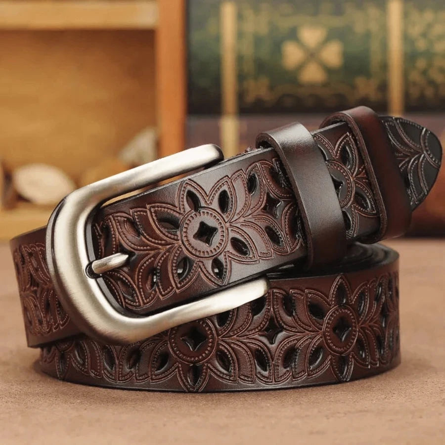 Black waterproof PU leather belt for women, vintage style, wear-resistant, suitable as business casual or jeans accessory.