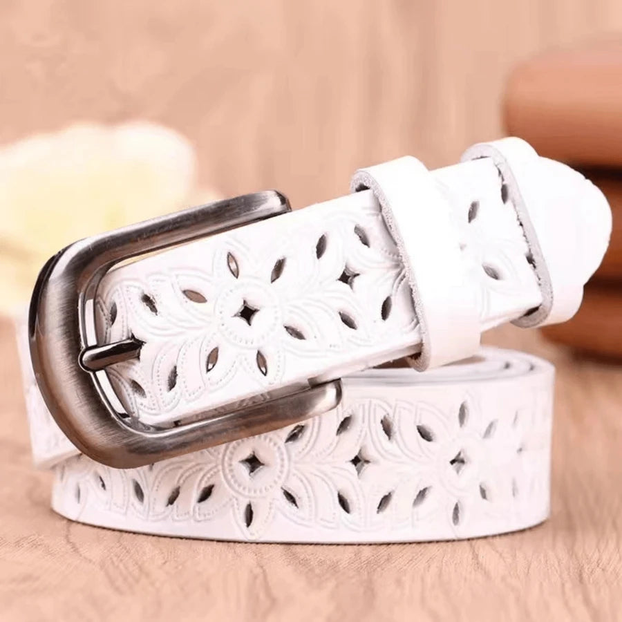 Black waterproof PU leather belt for women, vintage style, wear-resistant, suitable for business casual skirts and jeans.