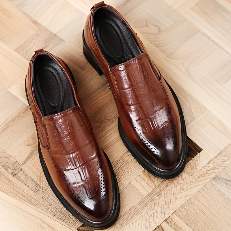 Showlu Men's formal Oxford shoes in bonded leather, classic design suitable for business dress and formal occasions.