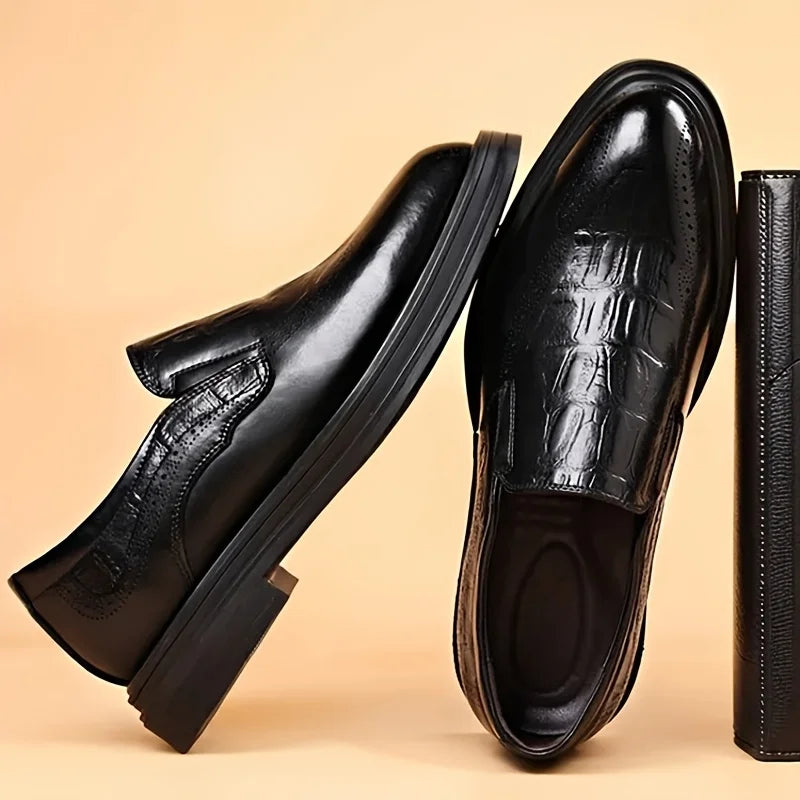 Showlu Men's formal Oxford shoes in classic bonded leather, stylish business dress footwear with sleek design and polished finish.