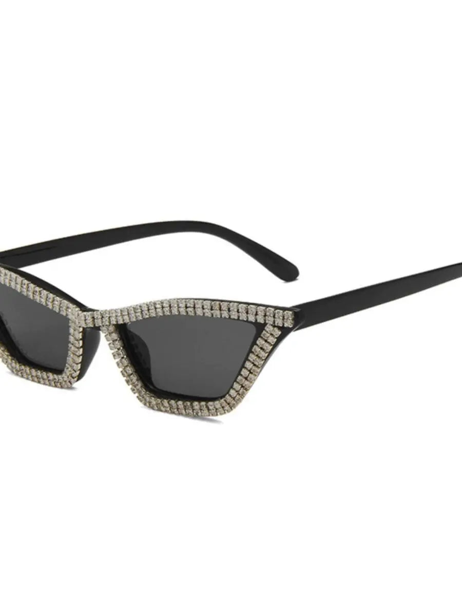 Showlu Fashion women's cat eye sunglasses with avant-garde butterfly frame, exaggerated design, minimalist style, perfect for fashion statement