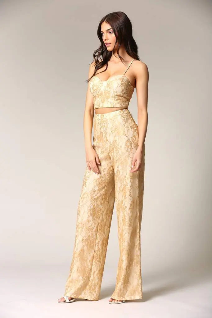 White Amphitryon Caeli gold lace two-piece set with high-waist pants and built-in underwire bra, elegant women's clothing.