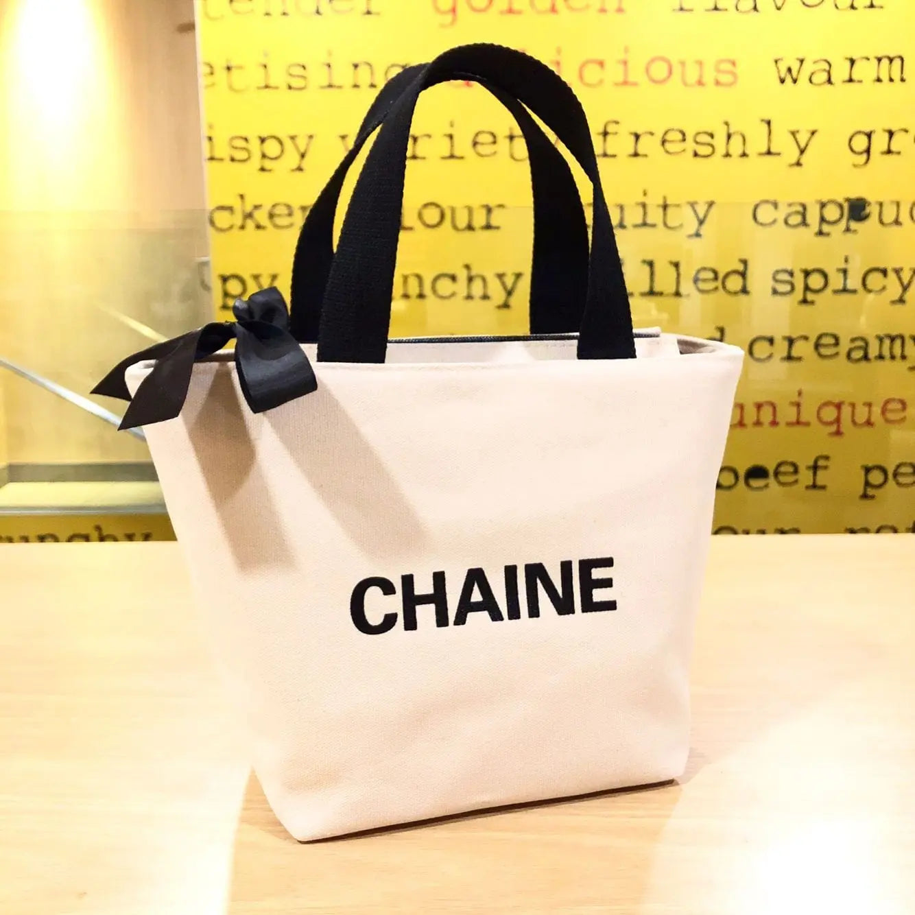 Solid color canvas tote bag by Showlu Fashion Store, small dumpling-style handbag suitable for office and everyday use.
